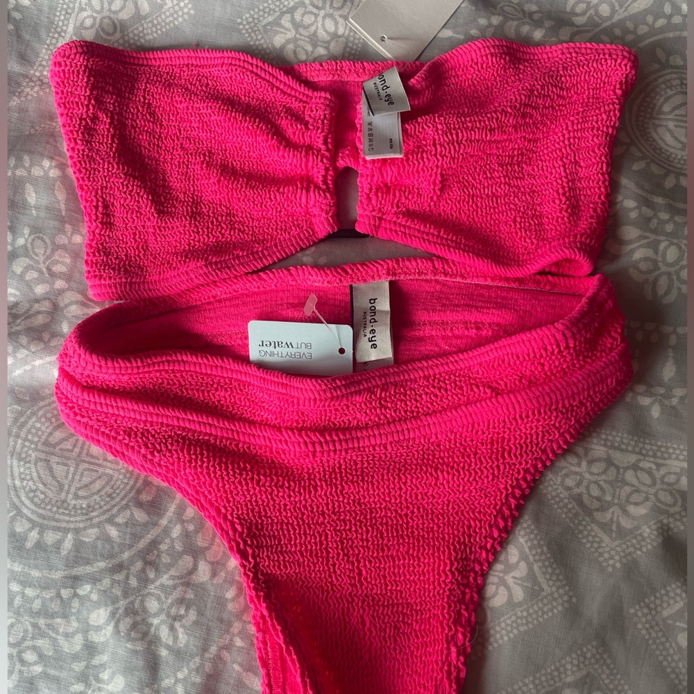Bond eye Hot Pink Bikini Set NWT